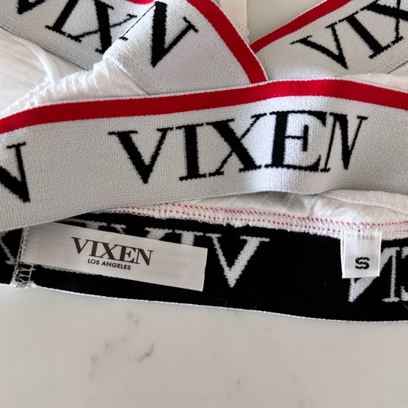 Vixen icon triangle top bralette - Picture 6 of 6